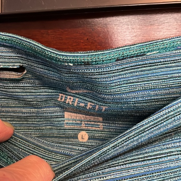 Women’s Nike Dri-Fit Leggings - Picture 3 of 4